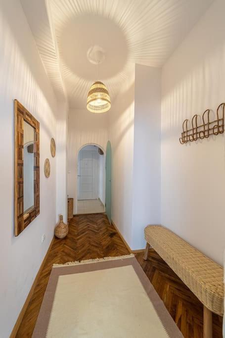 Bohohome 2 Next To The Main Street Sofia Exterior photo